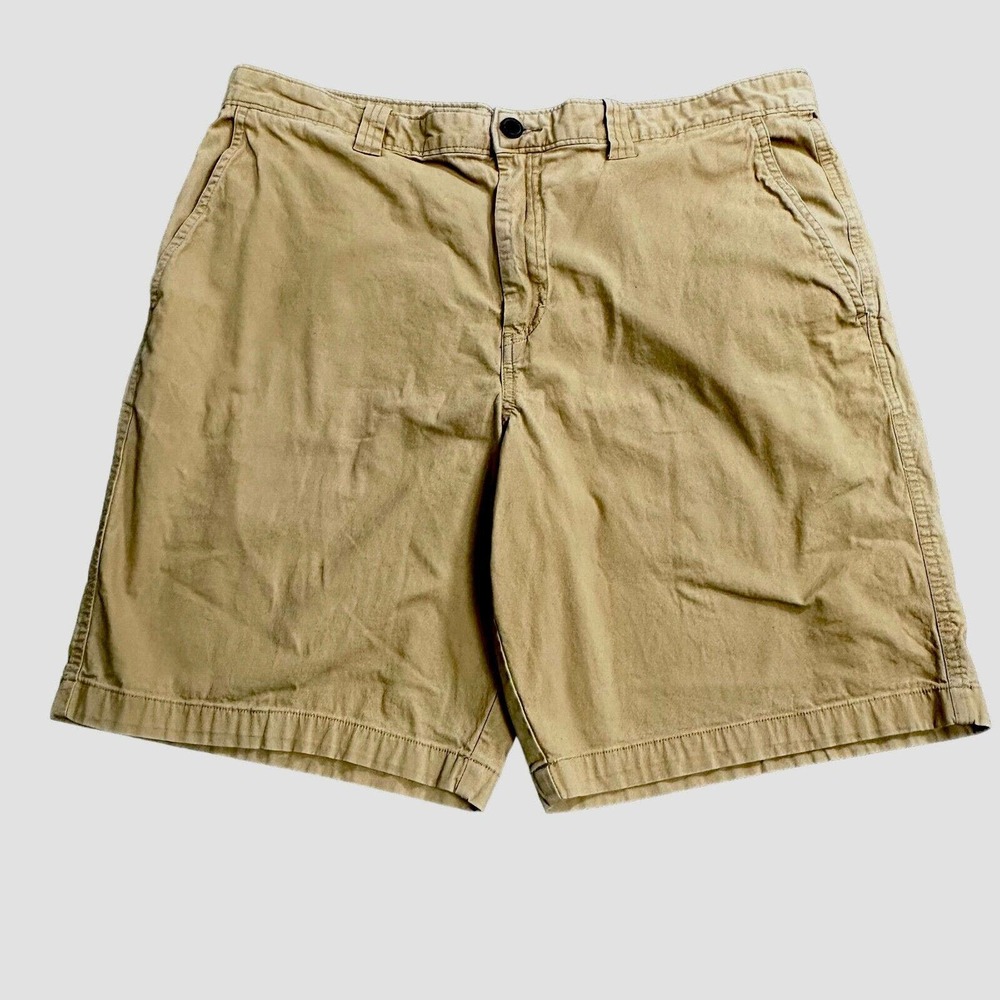 Magellan Outdoors Khaki Shorts Mens 35W Hiking‎ Fishing Work Wear Chino Bottoms